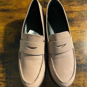 Ecco Penny Loafer Traytech Lug Soles